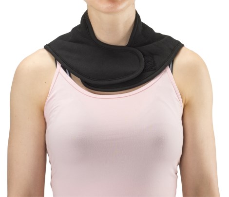 Pienoiskuva Back on Track Hoitava Niskakauluri, L, Musta