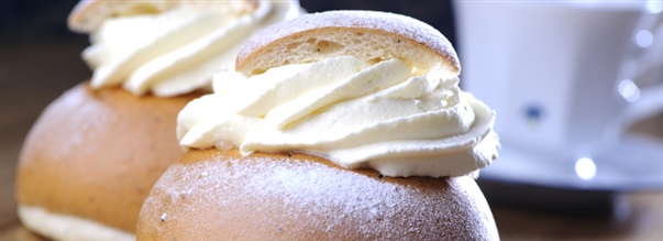 Laskiaispullat chiansiemenill