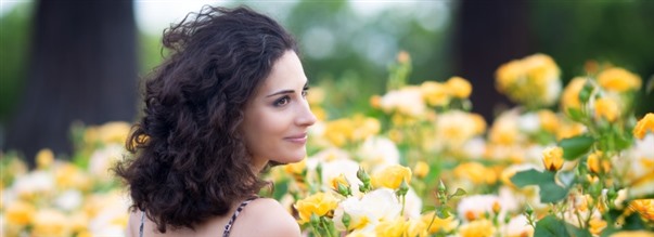 Tst syyst hyaluronihappoa kytetn iholle ja nivelille