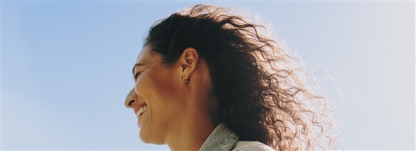 Tst syyst hyaluronihappoa kytetn iholle ja nivelille