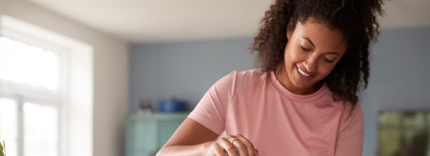 Vitamiinit ja kivenn�isaineet naisille