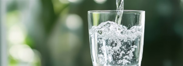 Vetyvesi: Terveystrendi vai tieteellinen lpimurto?